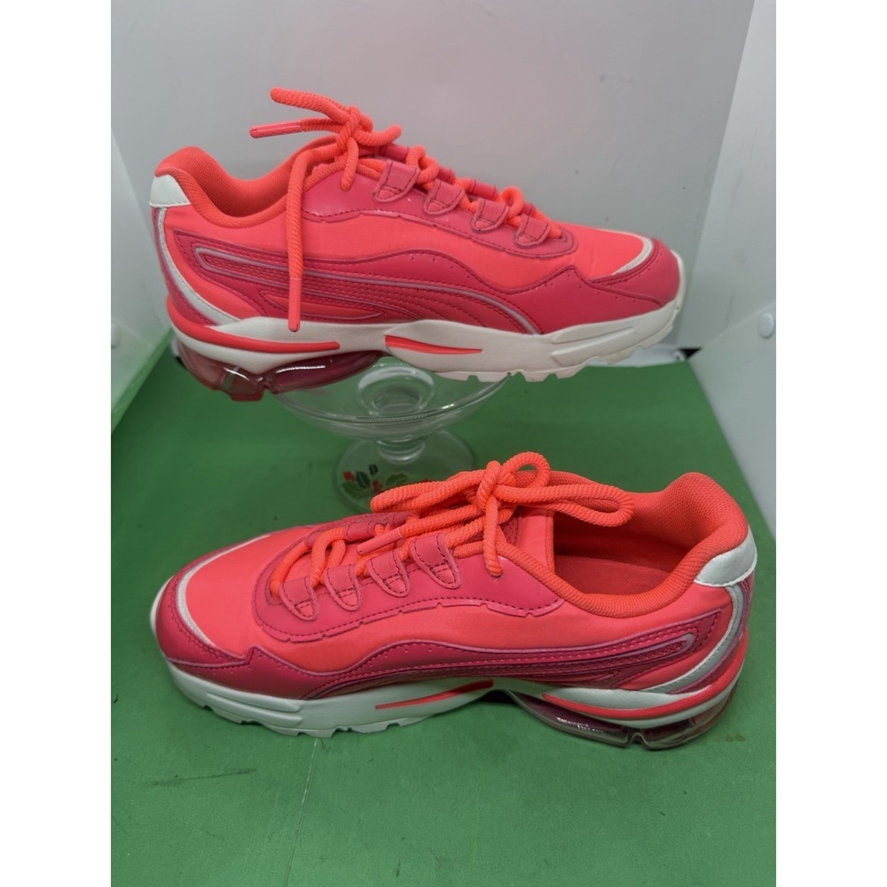 PUMA Cell Stellar Neon Women Pink Alert Athletic Sneakers 370950-02 Size 8